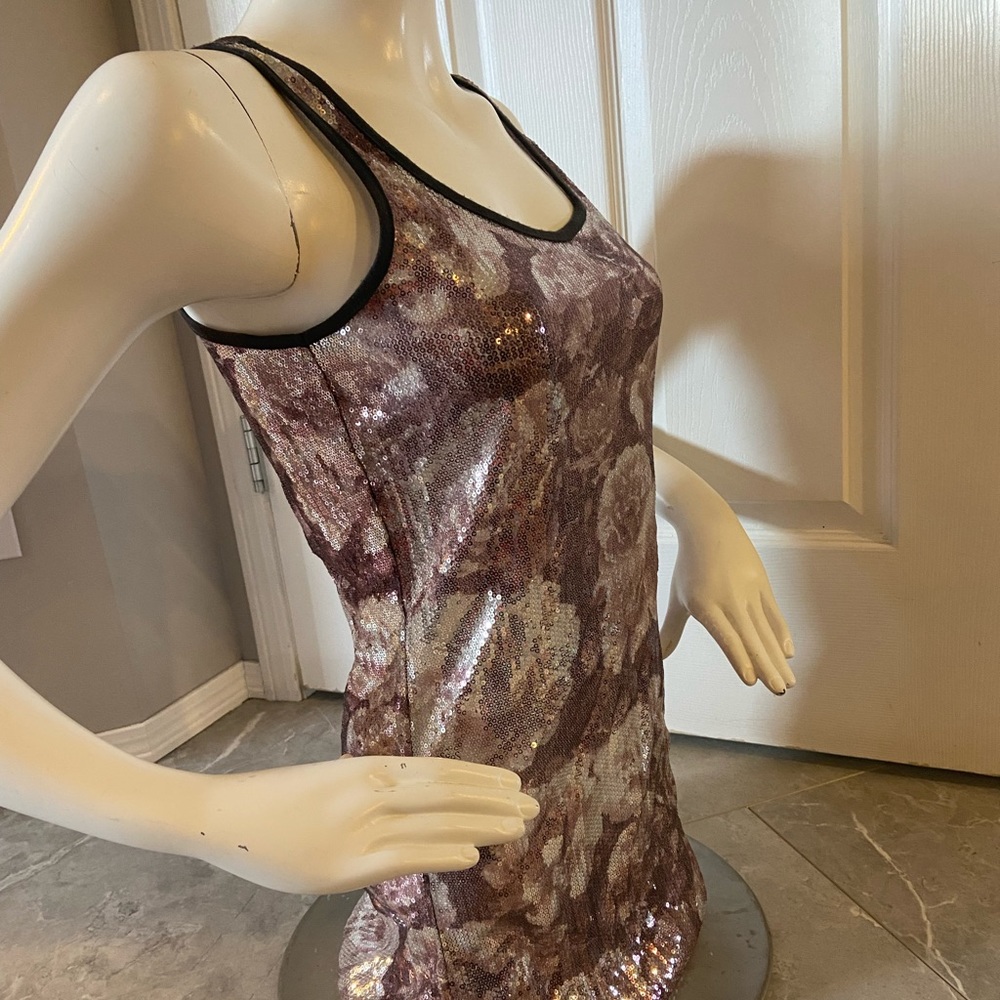 Sequinned tank top